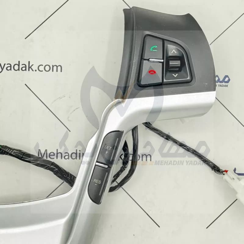 مجموعه کلیدهای مالتی مدیا فرمان 207 و رانا پلاس ساپکو — تصویر ۳