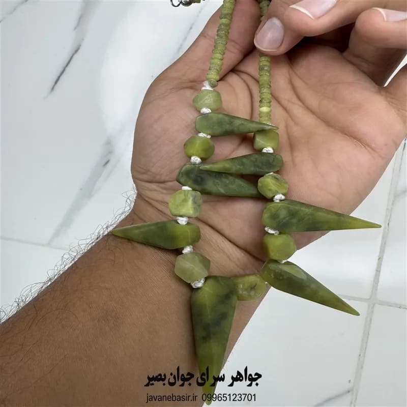 گردنبند یشم سبز افغانستان؛ اصل و نایاب — تصویر ۲