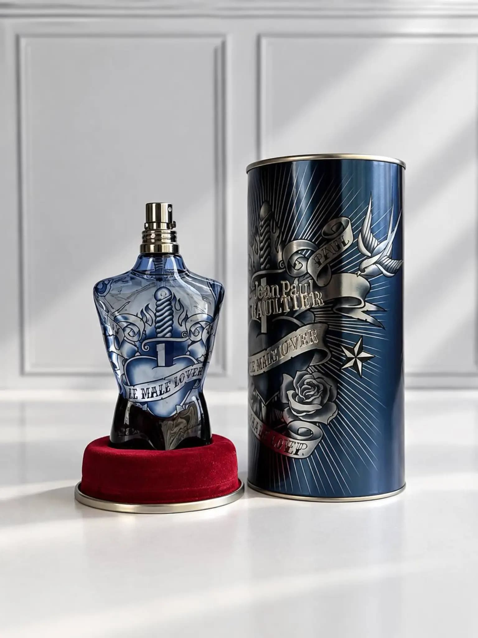 عطر ژان پل گوتیه له مال لارو — تصویر ۲