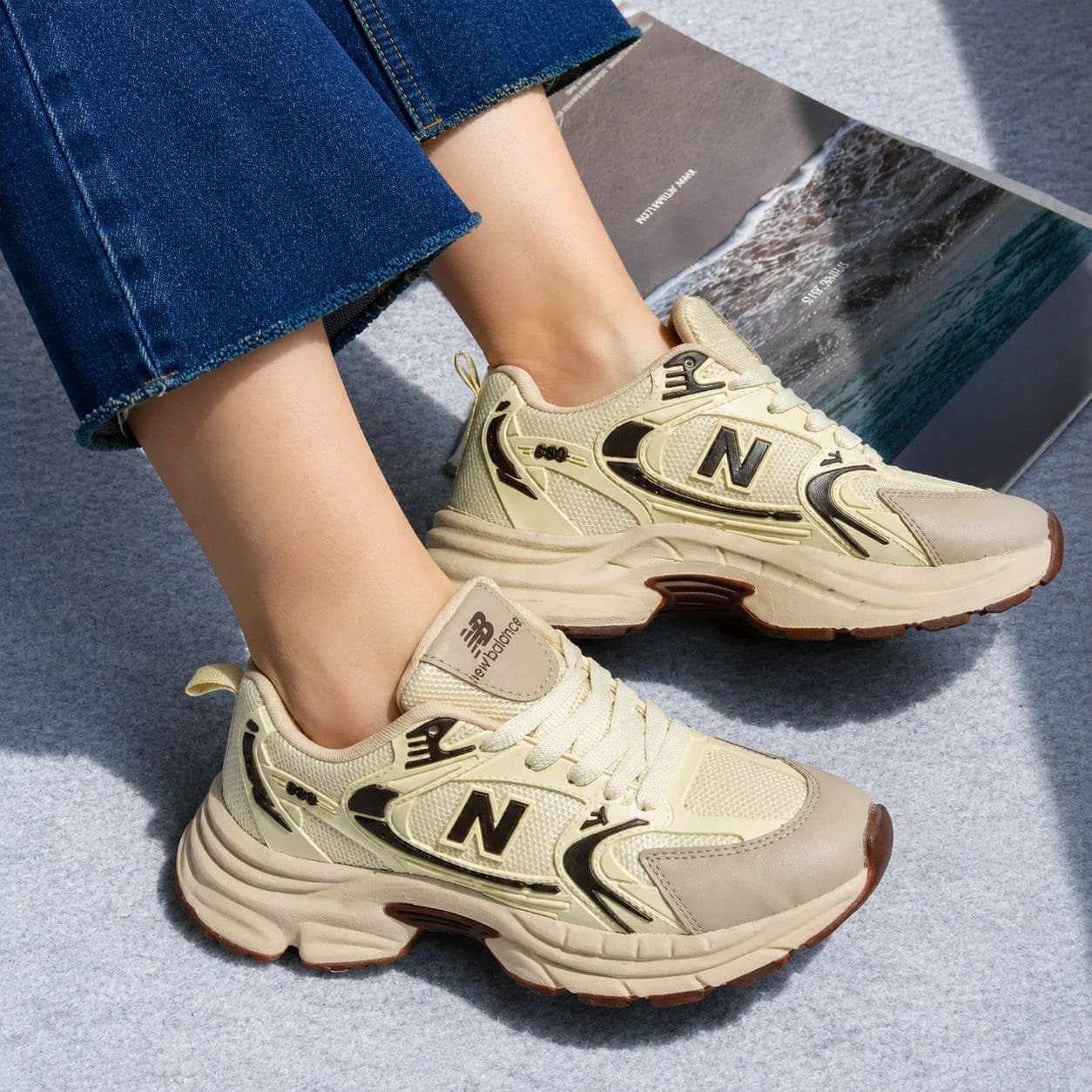کتونی نیوبالانس زنانه سفید مشکی New balance 630 — تصویر ۸