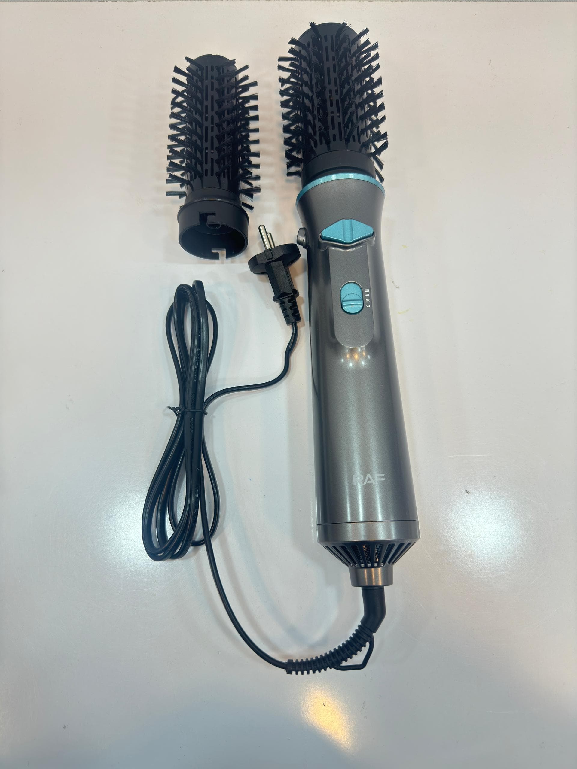 سشوار چرخشی راف مدلR.0430 — تصویر ۲