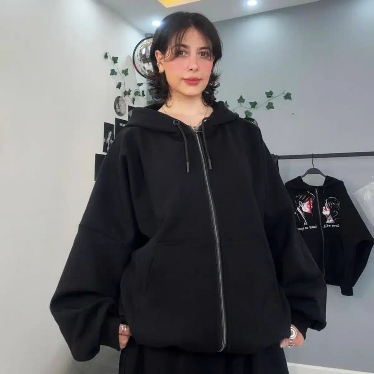 سویشرت مشکی بیسیک