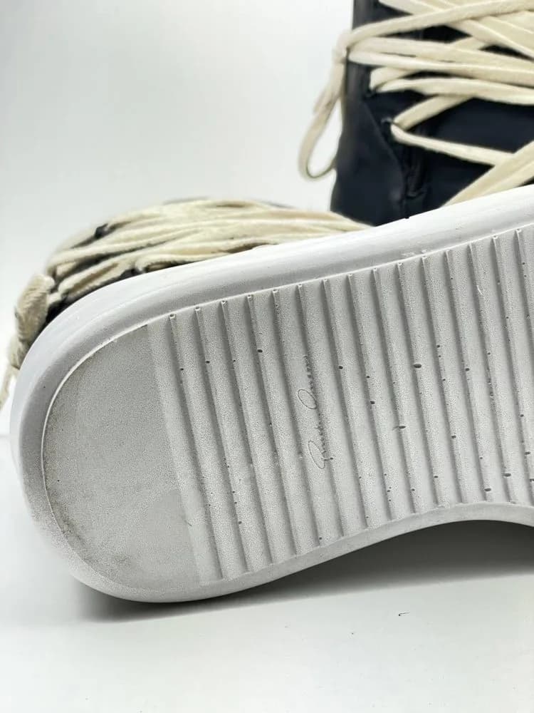 کد 3306 ریک اونز RICK OWENS مونکلر MONCLER بوت پر بند برزنت و چرم مشکی مات — تصویر ۴