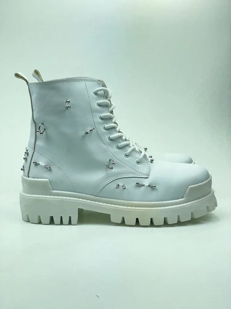 کد 2917 بوت چرم بالنسیاگا BALENCIAGA سفید مات پیرسینک