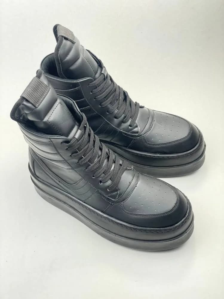 بوت ریک اونز RICK OWENS کد 3305 چرم مشکی مات زیره مشکی یکدست — تصویر ۸