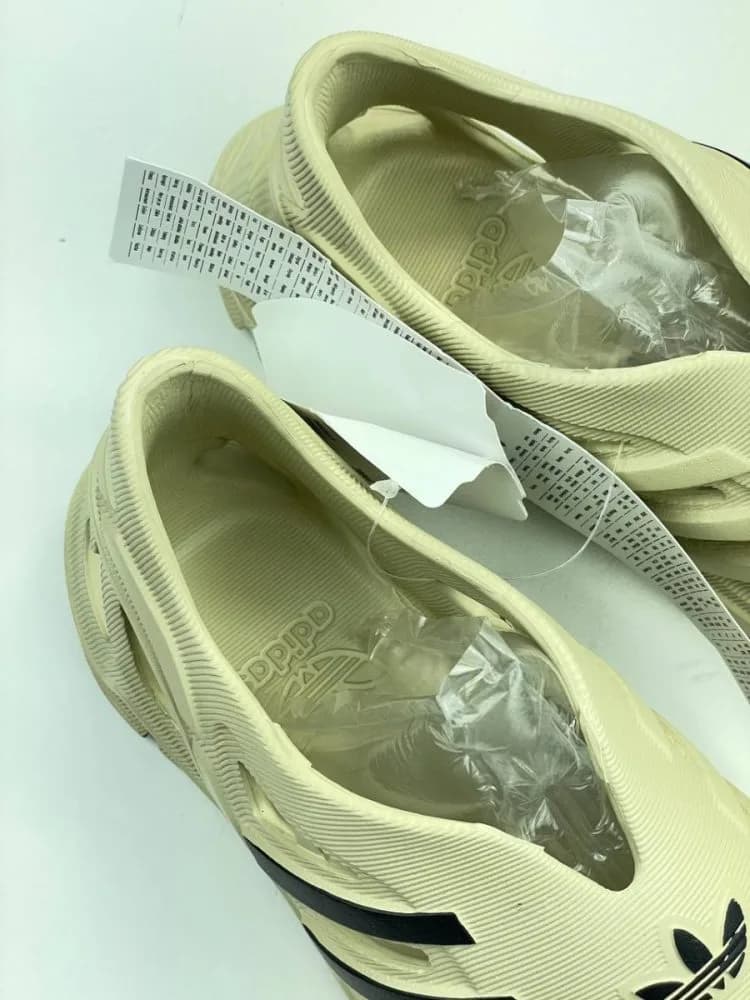 ادیداس ADIDAS تزریق eva ایویا اسلیپر راننیگ بغل سوراخ دار کرم مشکی — تصویر ۴