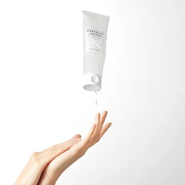 فوم ژل شستشو و روشن کننده Centella مدل Skin 1004 — تصویر ۵