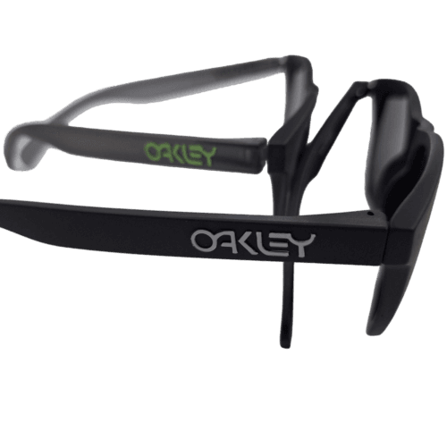 عینک آفتابی اوکلی مدل frogskins کد ox8131 — تصویر ۶