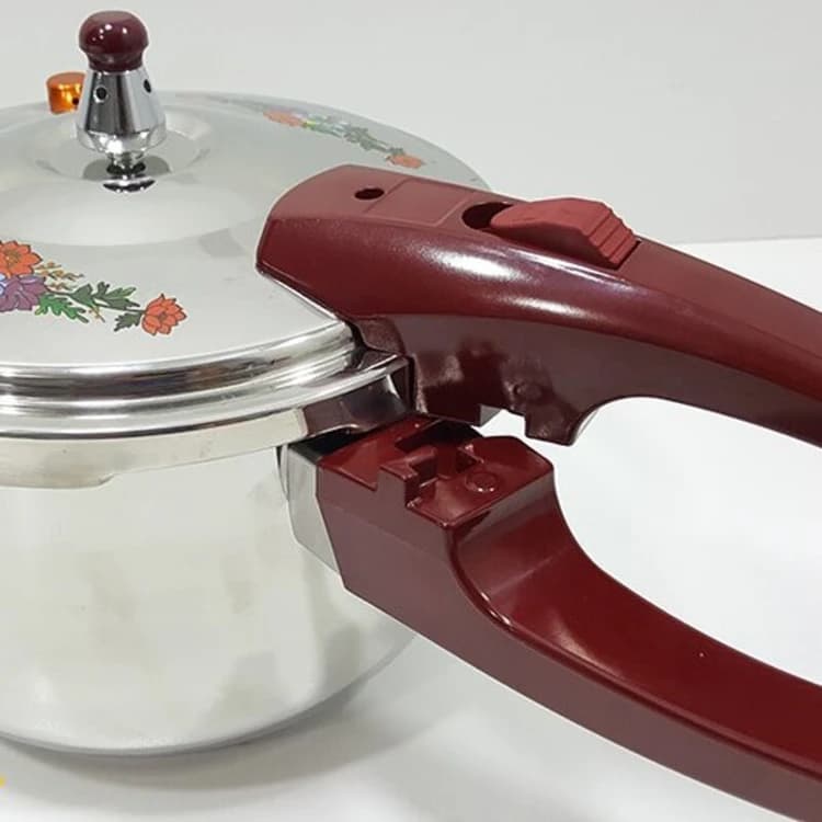 دیگ زودپز 7 لیتر روگازی کرکماز مدل KORKMAZ inox 7L — تصویر ۲