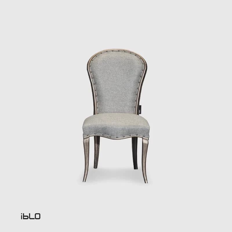 صندلی چوبی نئوکلاسیک لنا (طوسی‌ خاکی) — تصویر ۲