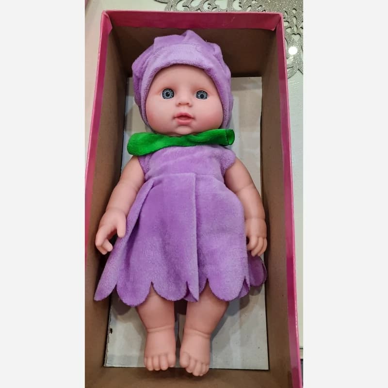 عروسک گوشتی دختر توت فرنگی موزیکال