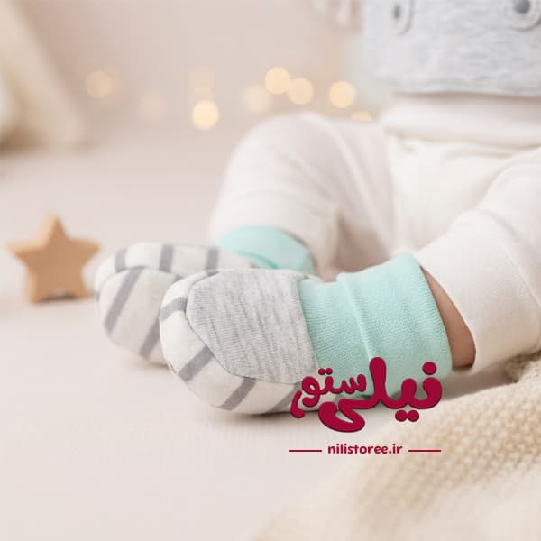 پاپوش پسرانه برند دانالو طرح تاینی