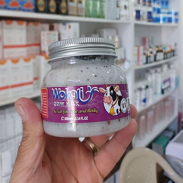 اسکراب لایه بردار شنی صورت و بدن وکالی (سه رایحه) — تصویر ۴