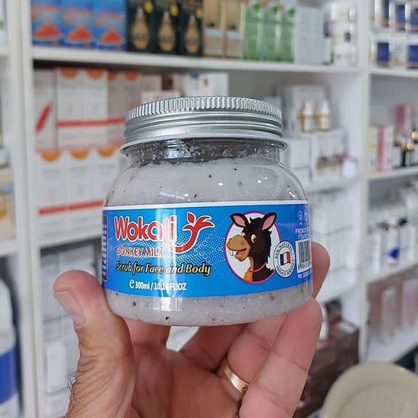اسکراب لایه بردار شنی صورت و بدن وکالی (سه رایحه) — تصویر ۵