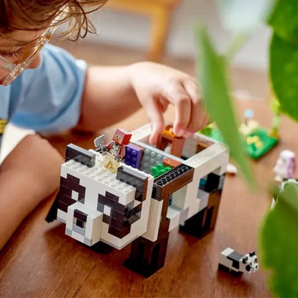 لگو Minecraft مدل The Panda Haven 21245 — تصویر ۴