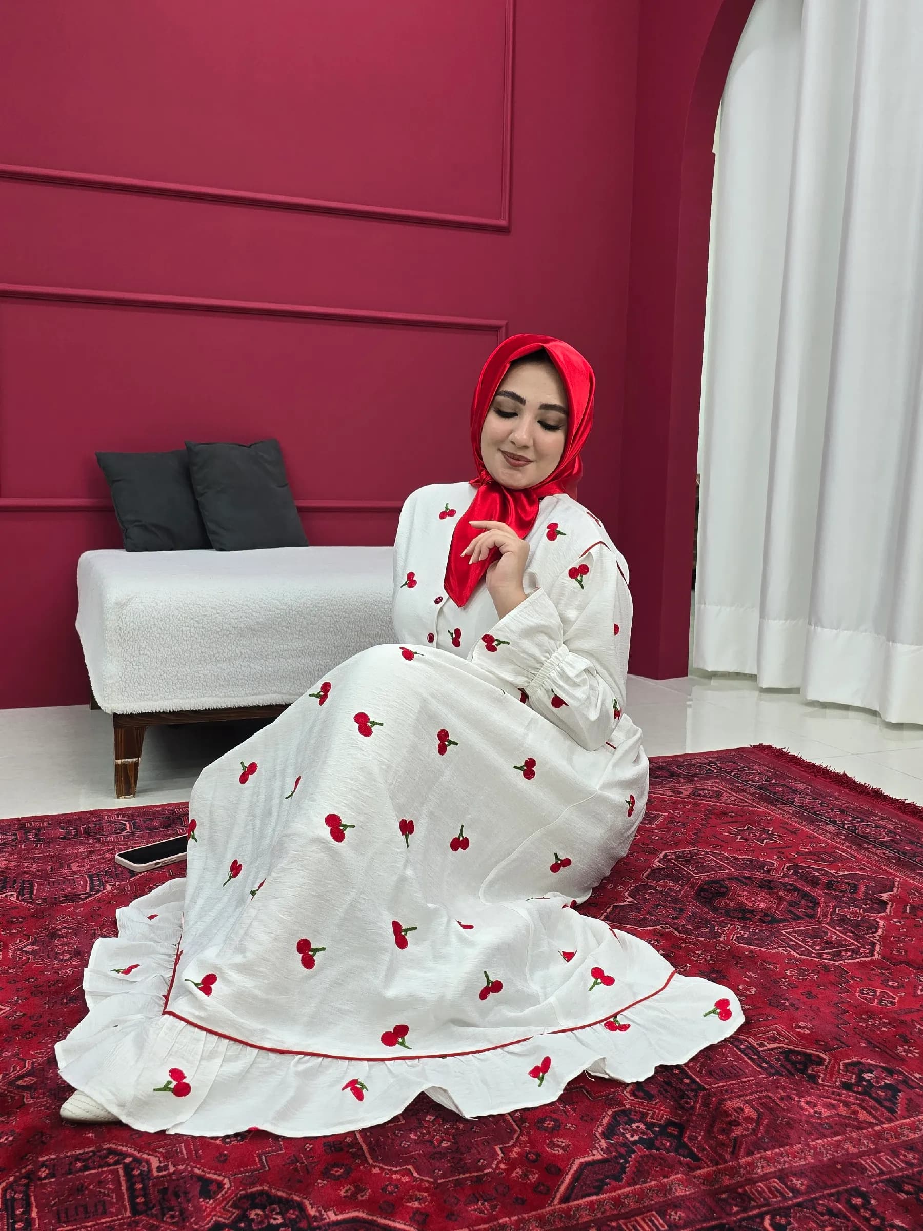 پیراهن سفید با گلدوزی گیلاس کد ws58 — تصویر ۵