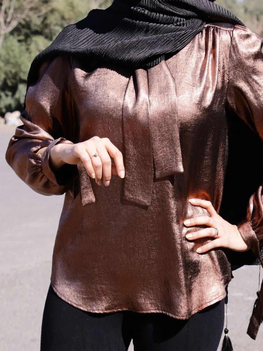 شومیز لیان طرح کراوات مسی — تصویر ۲