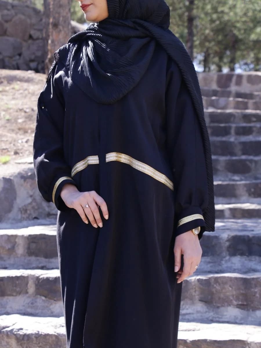 مانتو پانچ ستیا — تصویر ۲