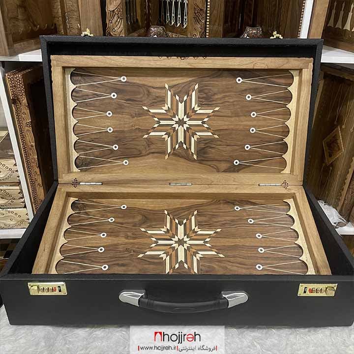 تابلو تخته نرد ۶۰ سانتی تمام منبت طرح نبرد رستم و اژدها (خان سوم شاهنامه) کد TNS628 — تصویر ۲