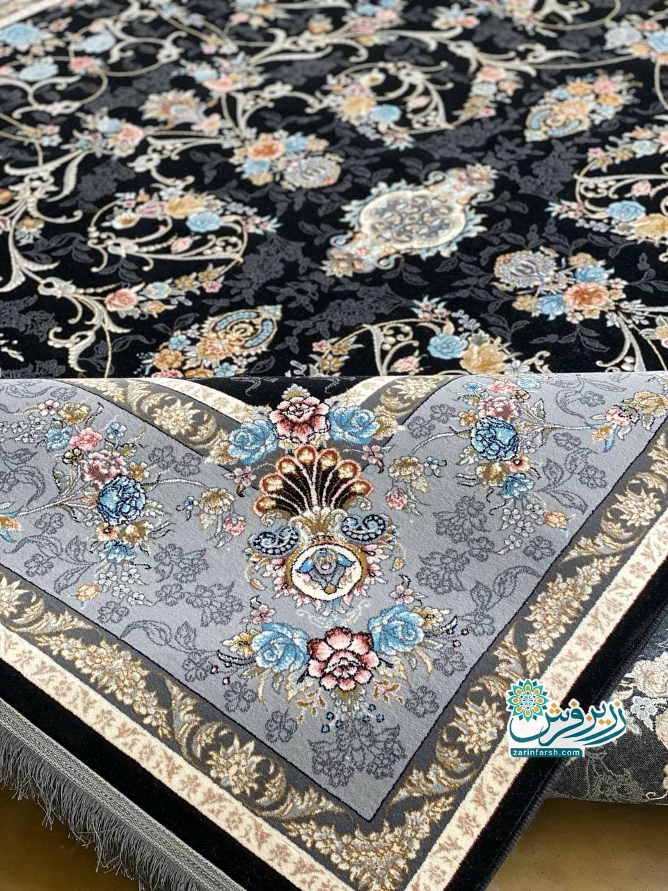 فرش بهار سرمه ای 700 شانه – تمام نخ اکریلیک — تصویر ۴