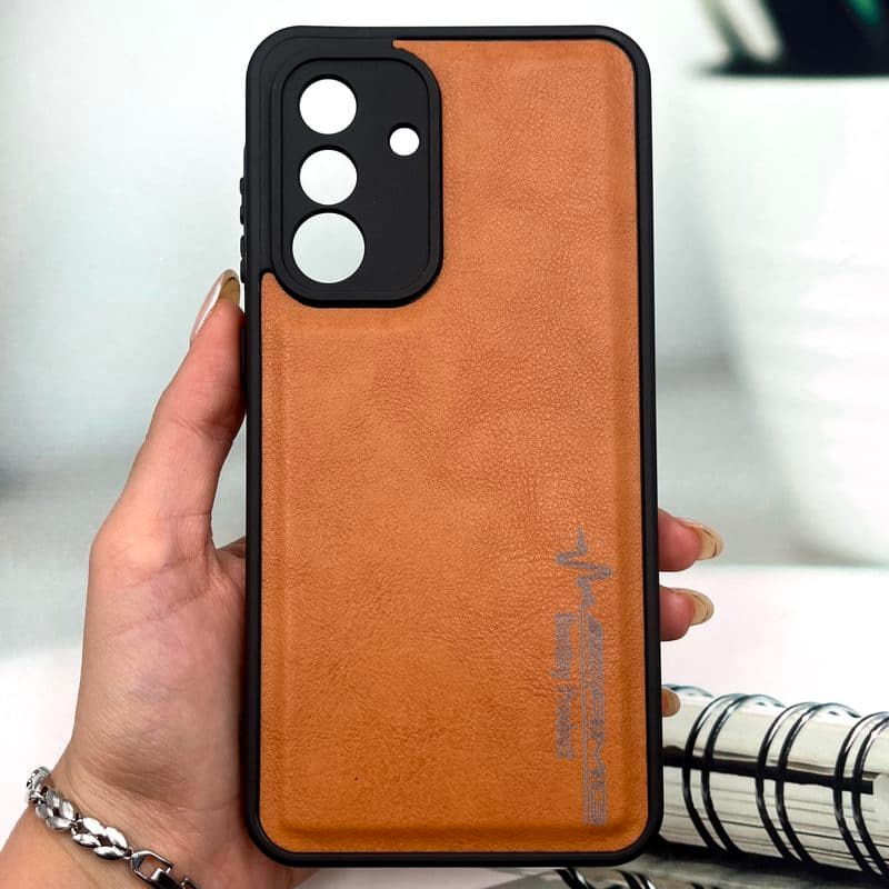 قاب گوشی Galaxy A37 سامسونگ چرمی اورجینال کیس دور سیلیکونی AMG کلاسیک محافظ لنز دار عسلی کد 159102
