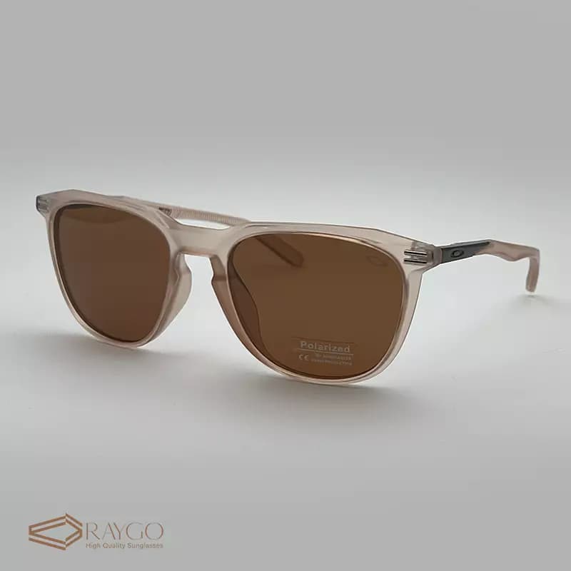 عینک آفتابی اوکلی Oakley کد 4902 — تصویر ۲