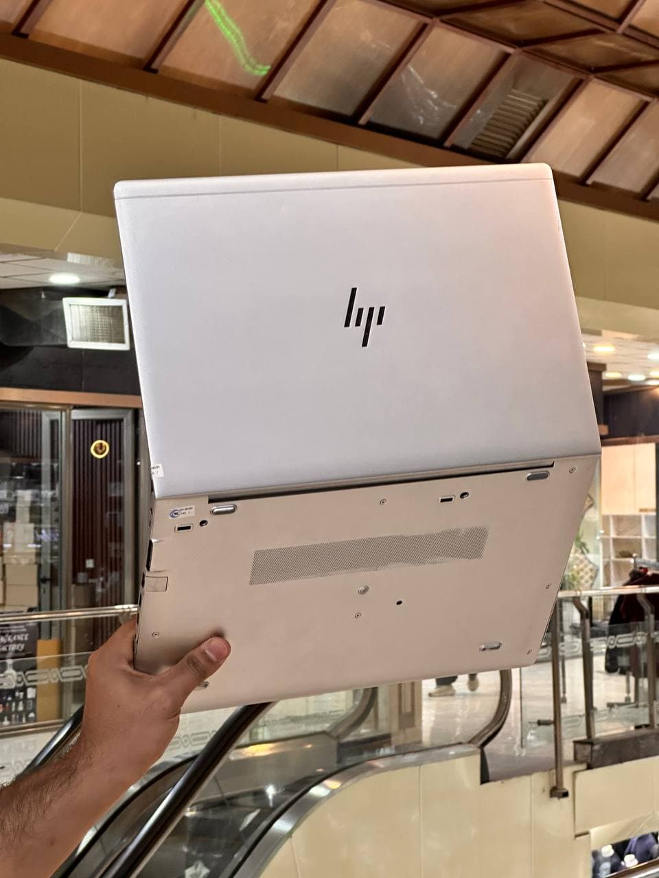 اچ پی الیت بوک 755 جی 5 – HP ELITEBOOK 755 G5 RYZEN7-2700U 16GB 256GB 1GB AMD — تصویر ۵