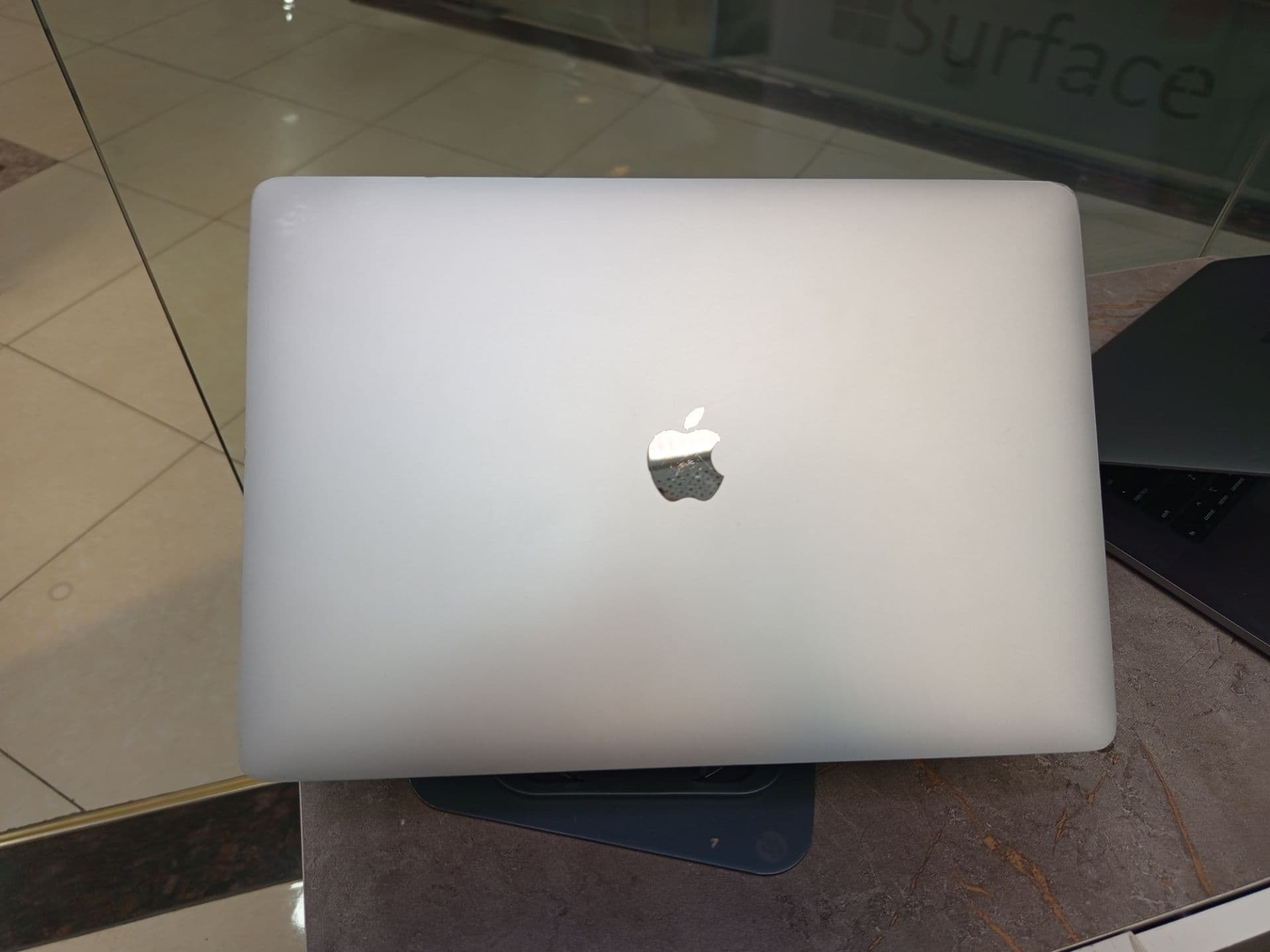 APPLE MACBOOK PRO 2019| I9-2019 | 32GB | 500SSD | 4GB REDION PRO 560 X | 15,1 2K RETINA — تصویر ۲