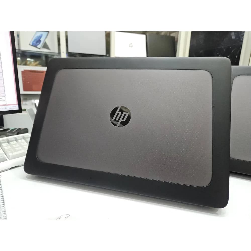 لپ‌تاپ HP ZBook 15 G3 | پردازنده Intel Core i7 – رم 16 – حافظه داخلی 256 گیگابایت SSD – نمایشگر ۱۵٫۶ اینچ FHD — تصویر ۵