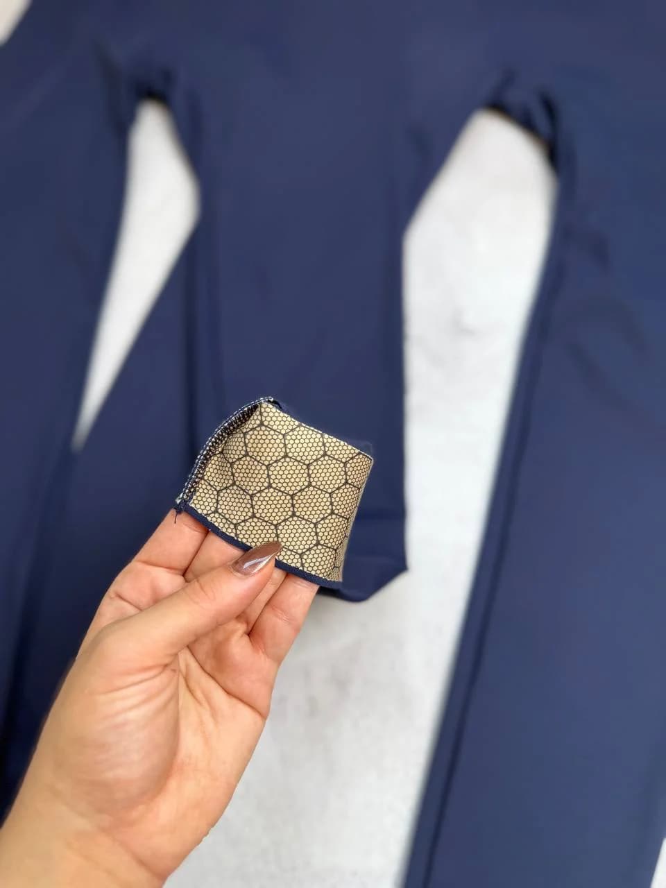 باربی سرمه ای کد :2179 — تصویر ۷