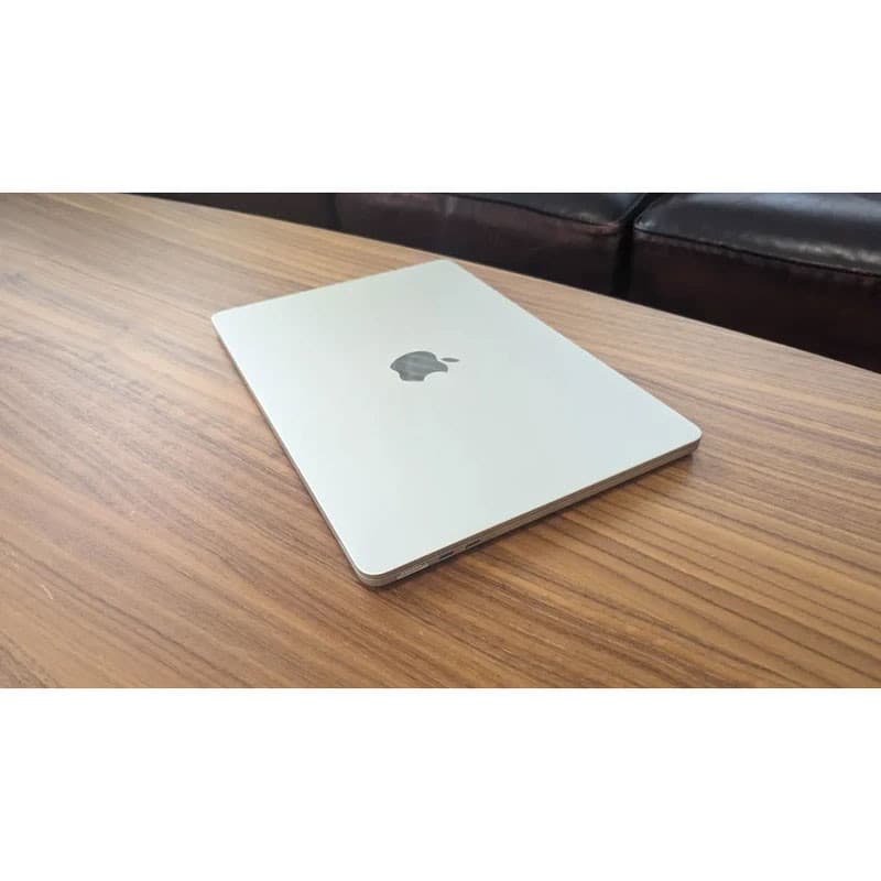لپ‌تاپ 13.6 اینچی اپل مدل MacBook Air MDHD4 2026 LLA، مجهز به پردازنده M5 با 10 هسته، رم 24 گیگابایت Unified، حافظه SSD با ظرفیت 1 ترابایت، نمایشگر Liquid Retina با رزولوشن 2560×1664 پیکسل، پشتیبانی ا — تصویر ۱۰