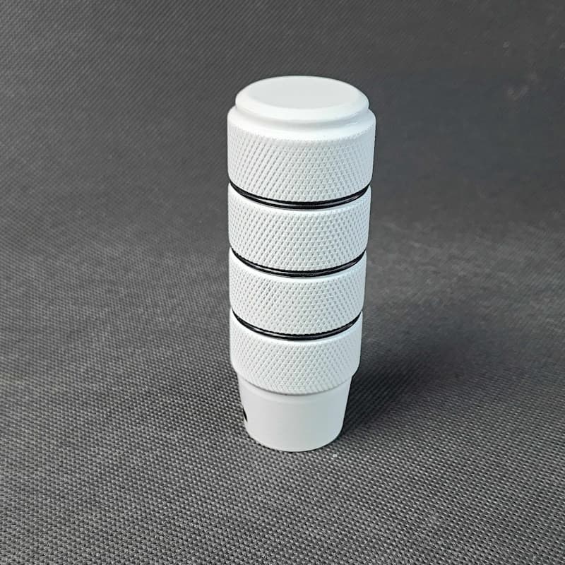 سردنده دایتونا سفید — تصویر ۶