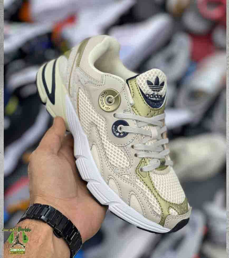 کتانی آدیداس آستیر کرم adidas asti