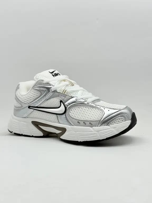 کفش نایک وی فایو زنانه سفید نقره ای women’s nike V5 shoes white silver — تصویر ۲