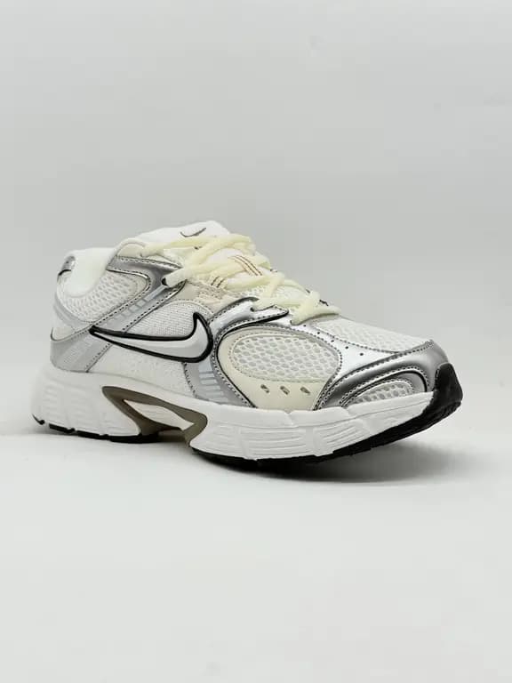 کفش نایک وی فایو زنانه کرم خاکستری women’s nike V5 shoes cream grey — تصویر ۲