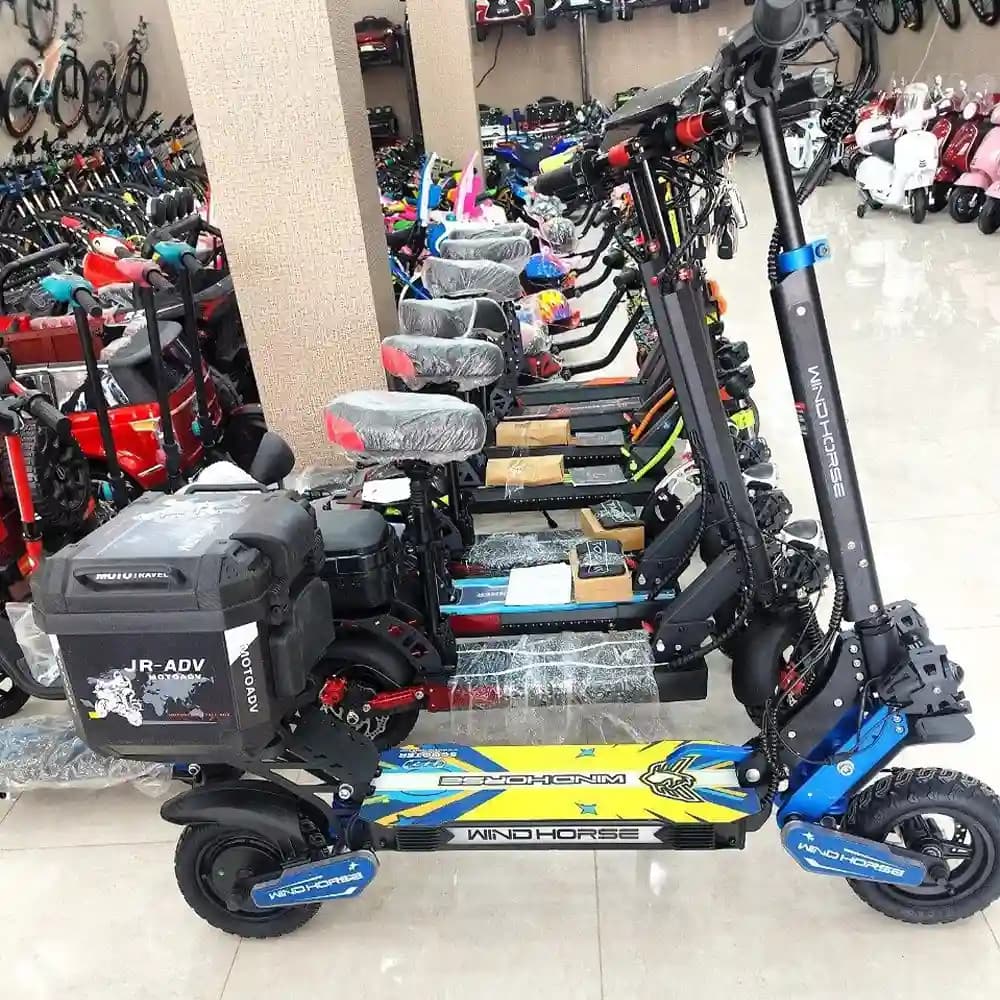 اسکوتر WINDHORSE H7 | سریع‌ترین انتخاب در کلاس ۱۵۰۰ وات — تصویر ۲
