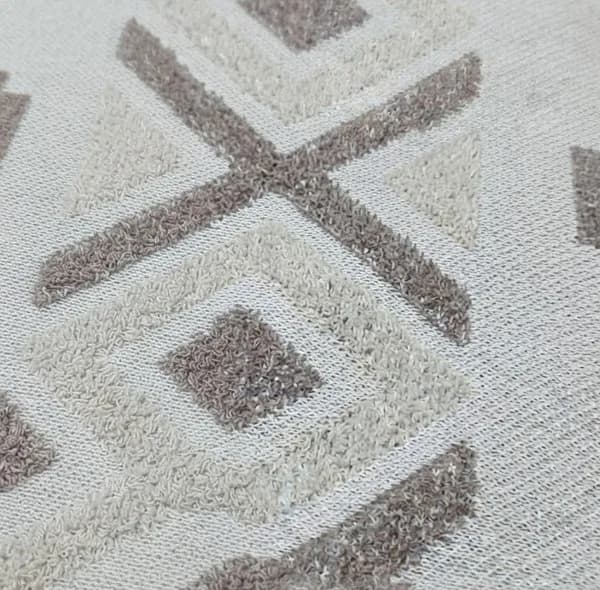 شال تخت و مبل طرح پانچ مدل منگولهدار کد 001 — تصویر ۴
