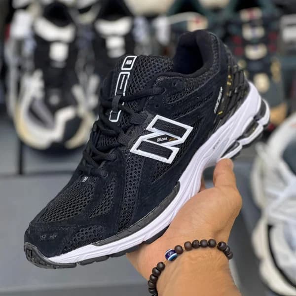 کفش نیوبالانس 1906R مشکی سفید New Balance 1906R Black White M1906RFB