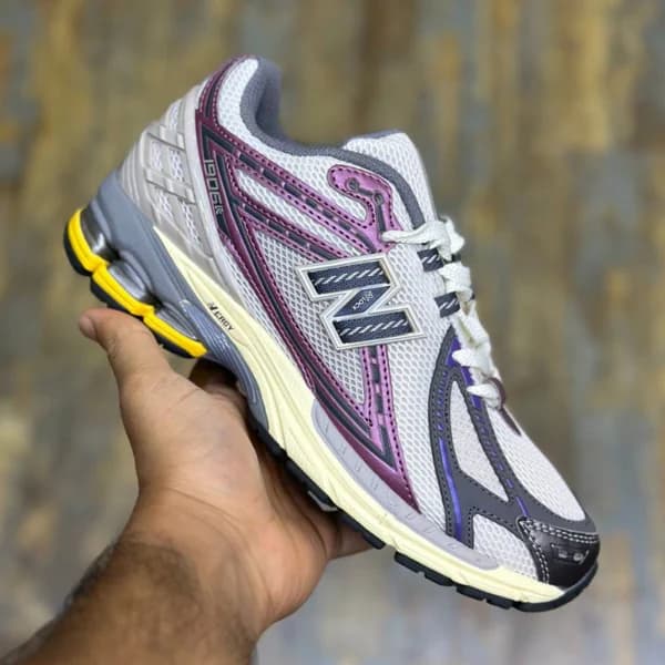 کفش نیوبالانس 1906 لیکوریش New Balance 1906R Licorice M1906RRA