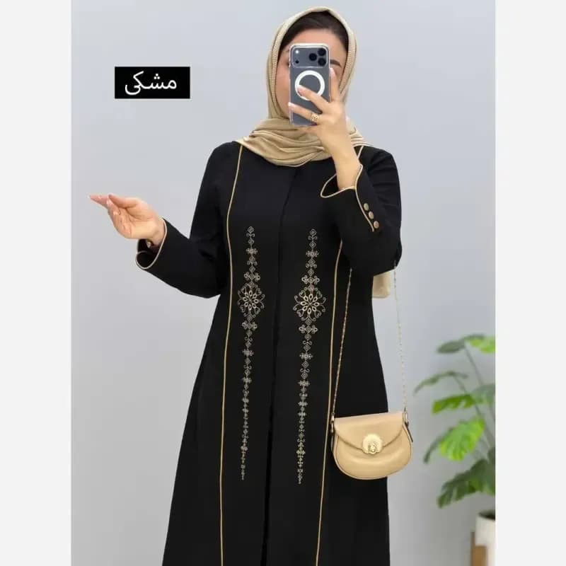 مانتو مزونی دلبر جنس شانتون صوفیا جودن یقه هفت ایستاده سایز بزرگ — تصویر ۲