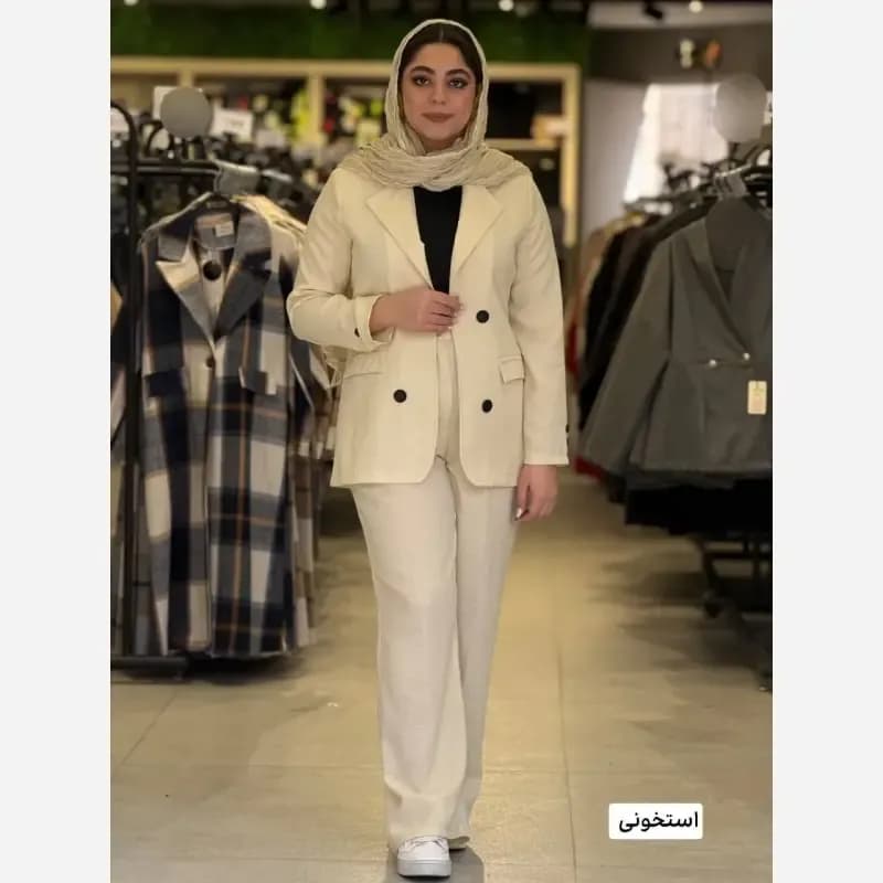 ست کت و شلوار زنانه جنس بابوس رنگ مشکی کرم استخونی سایز 38 تا 46 — تصویر ۴
