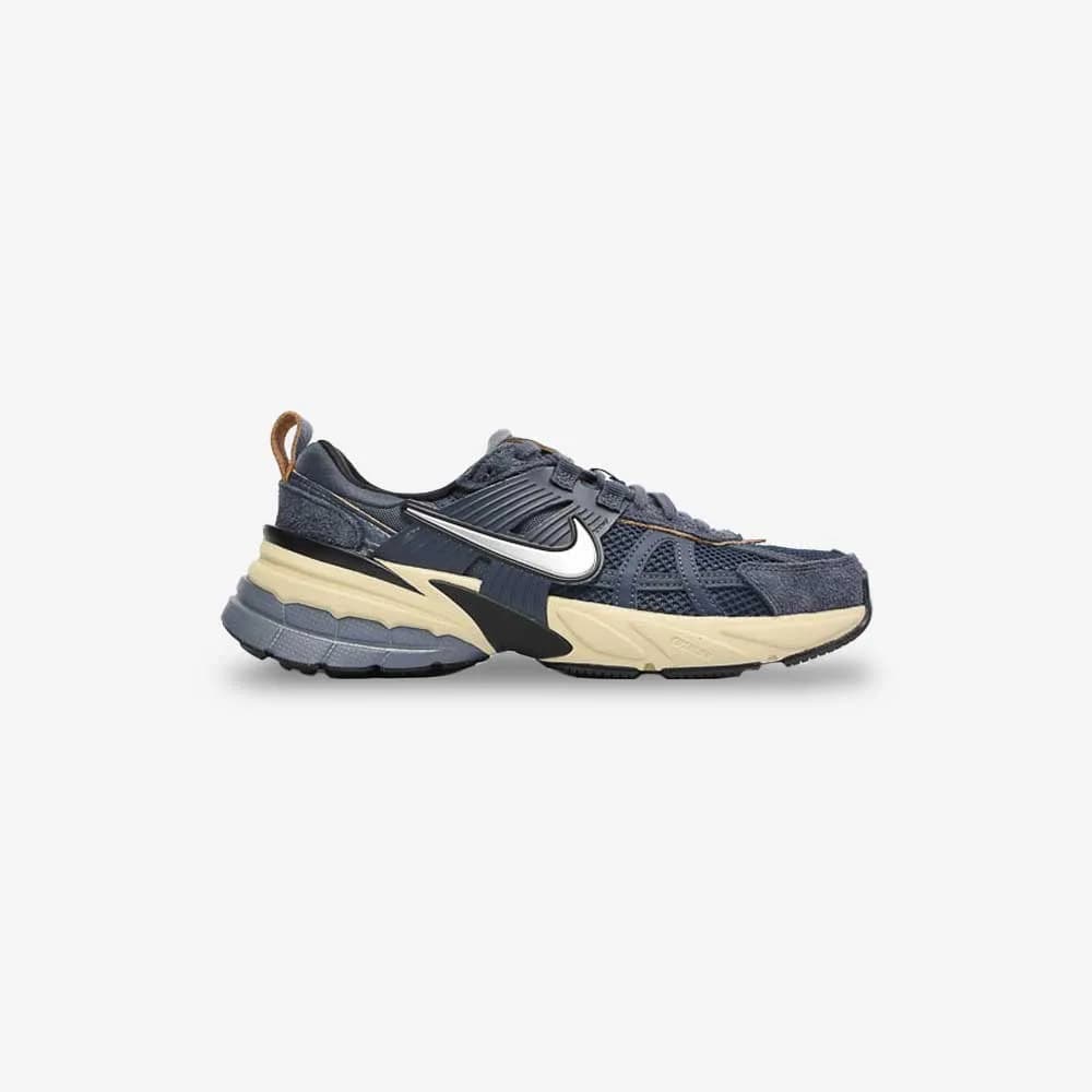 کتونی Nike مدل V2K Run – FN6703-400