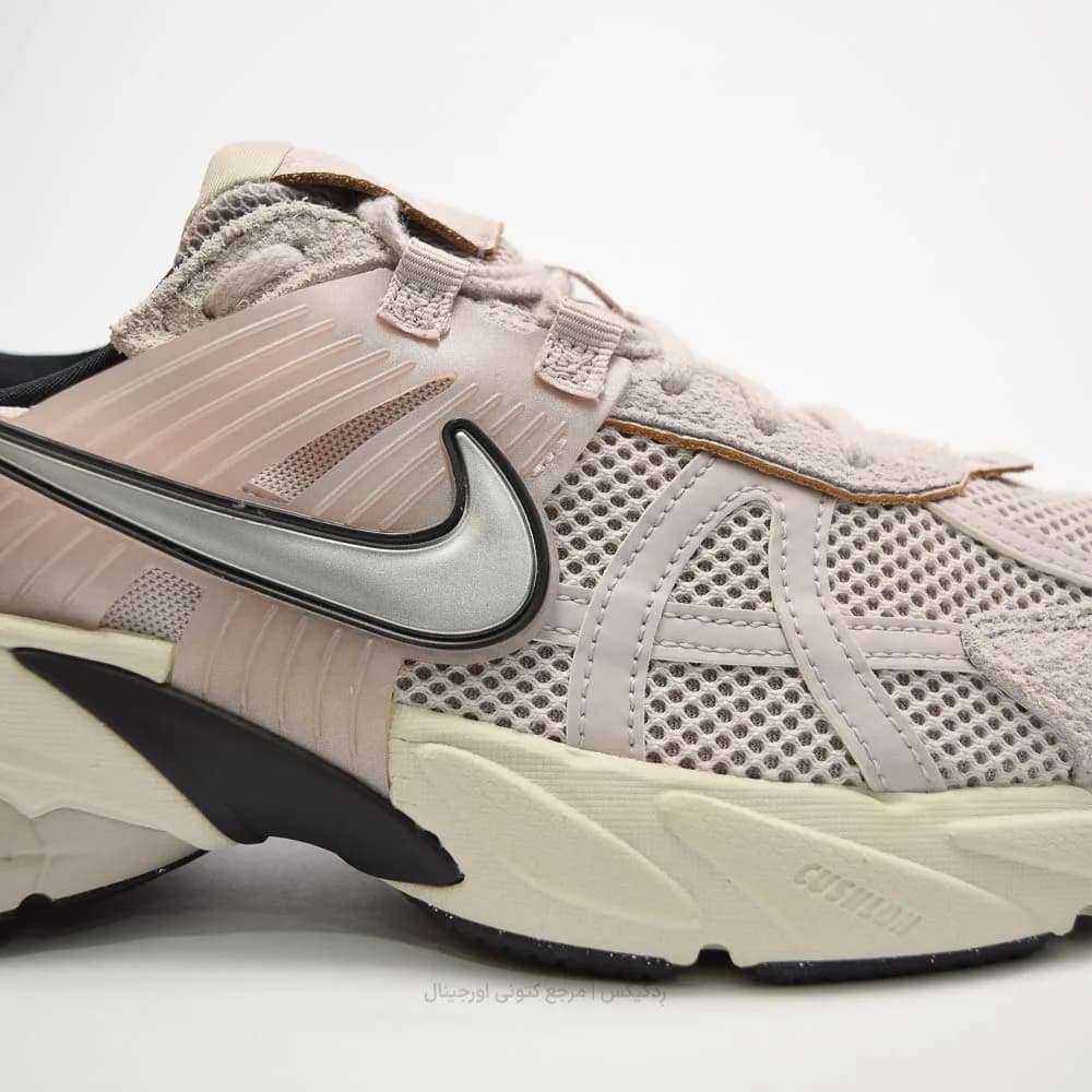 کتونی Nike مدل V2K Run – FN6703-001 — تصویر ۷