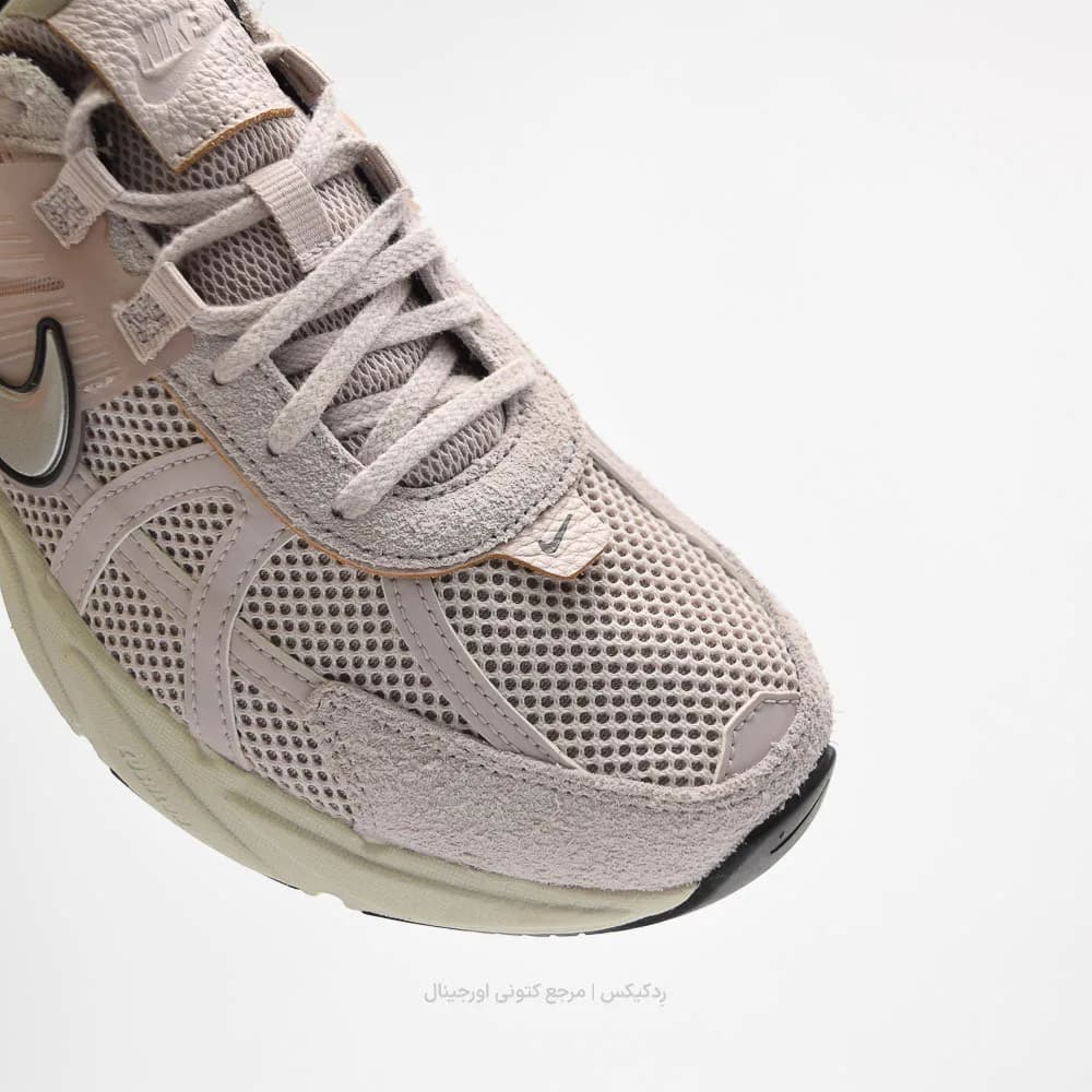 کتونی Nike مدل V2K Run – FN6703-001 — تصویر ۵