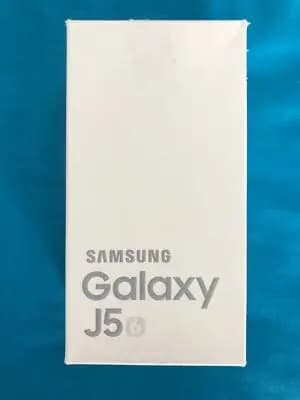 جعبه گوشی موبایل سامسونگ j5 2016