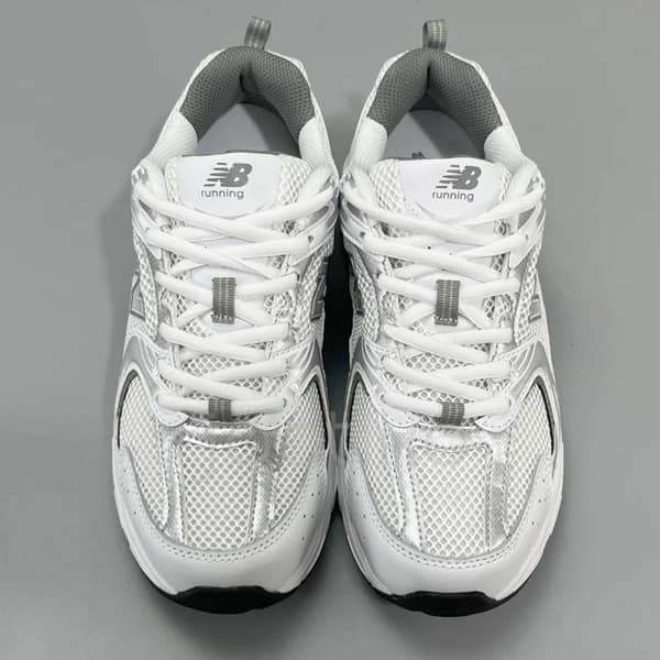 کفش نیوبالانس نقره ای سفید متالیک New Balance 530 White Silver Metallic — تصویر ۶