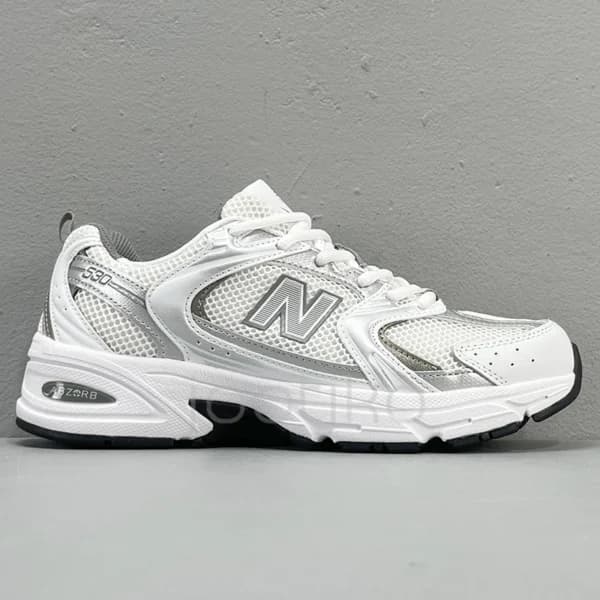 کفش نیوبالانس نقره ای سفید متالیک New Balance 530 White Silver Metallic