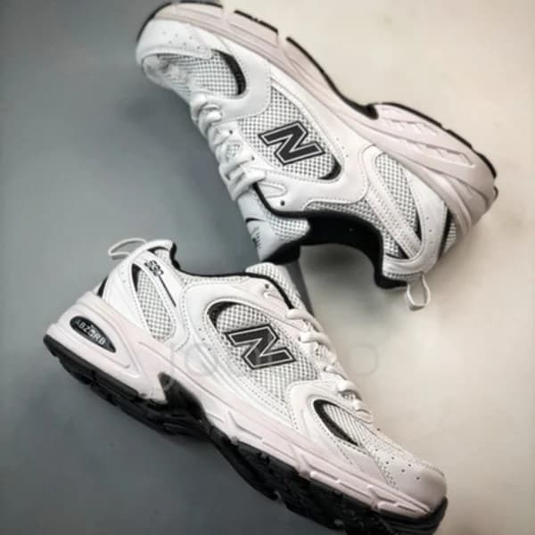 کفش نیوبالانس سفید مشکی New Balance 530 White Black Details — تصویر ۲