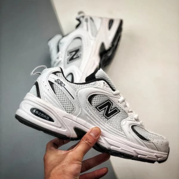 کفش نیوبالانس سفید مشکی New Balance 530 White Black Details