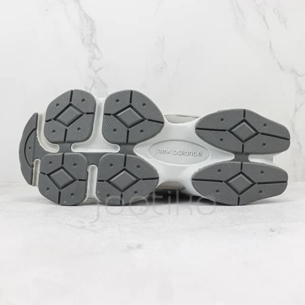 کفش نیوبالانس New Balance 9060 Shadow Grey U9060GG — تصویر ۴